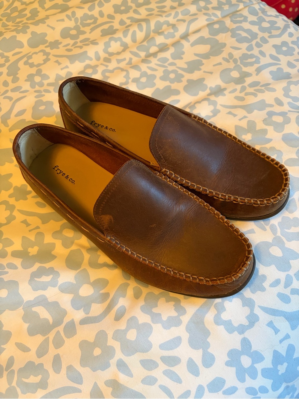 FRYE AND CO. Brown Leather Slip-On Moccasin Loafers